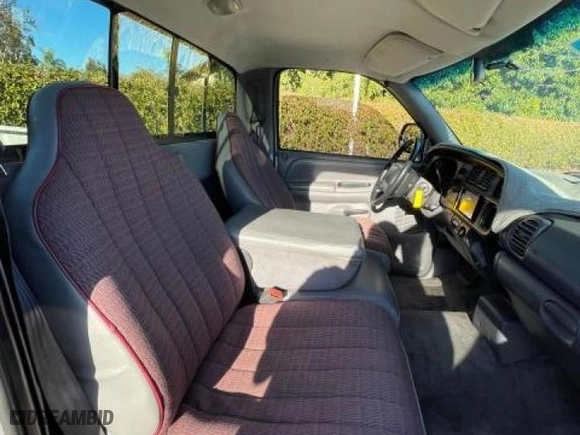 2001 Dodge Ram 1500 Work Special with VIN 1B7HC16X31S300688, listed as a Copart auction lot 43483805 with 245,522 mi miles and Clean Title. Bid and sale history available at carsss.com. Image 5.