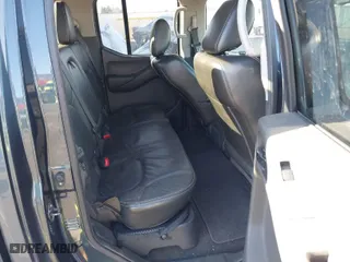2013 Nissan Frontier SV with VIN 1N6AD0EV6DN731096, listed as a IAAI auction lot 41424331 with 121,534 mi miles. Bid and sale history available at carsss.com. Image 8.
