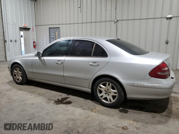 2003 Mercedes-Benz E-Class 3.2L with VIN WDBUF65J23A136020, listed as a Copart auction lot 72841244 with 172,182 mi miles and Salvage Title. Bid and sale history available at carsss.com. Image 2.