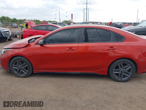 2020 Kia Forte GT-Line with VIN 3KPF34AD9LE255459, listed as a IAAI auction lot 40888407 with 77,679 mi miles. Bid and sale history available at carsss.com. Image 14.