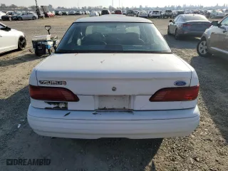 1993 Ford Taurus GL with VIN 1FALP5247PG143248, listed as a Copart auction lot 83922634 with 605,096 mi miles and Salvage Title. Bid and sale history available at carsss.com. Image 6.