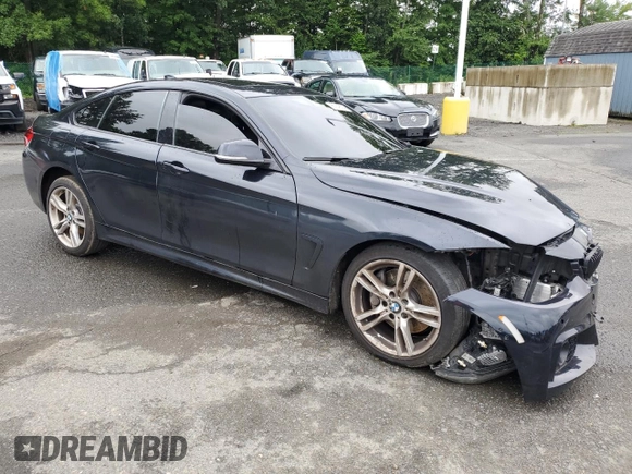 2019 BMW 4 Series 440i xDrive with VIN WBA4J7C52KBM76463, listed as a Copart auction lot 66248394 with 87,893 mi miles and Salvage Title. Bid and sale history available at carsss.com. Image 4.