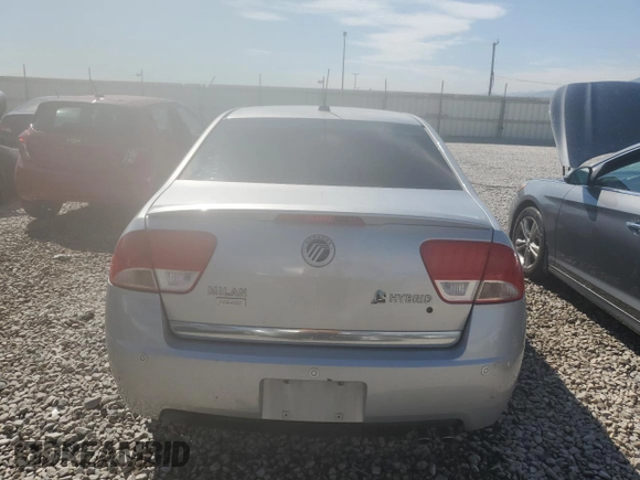 2010 Mercury Milan Hybrid with VIN 3MEDM0L37AR606066, listed as a Copart auction lot 70789984 with 201,445 mi miles and Salvage Title. Bid and sale history available at carsss.com. Image 6.