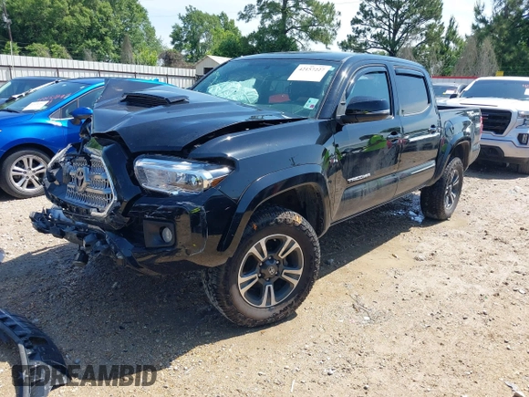 2017 Toyota Tacoma SR5 z VIN 5TFAZ5CNXHX048879, wystawiony jako IAAI lot #42157227 z przebiegiem 119 932 mil mil oraz . Historia ofert i sprzedaży dostępna na DreamBid. Obrazek 17.