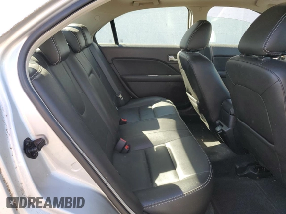 2010 Ford Fusion Hybrid z VIN 3FADP0L36AR211312, wystawiony jako Copart lot #55749425 z przebiegiem 39 223 mil mil oraz Szkoda całkowita • Salvage title. Historia ofert i sprzedaży dostępna na DreamBid. Obrazek 10.