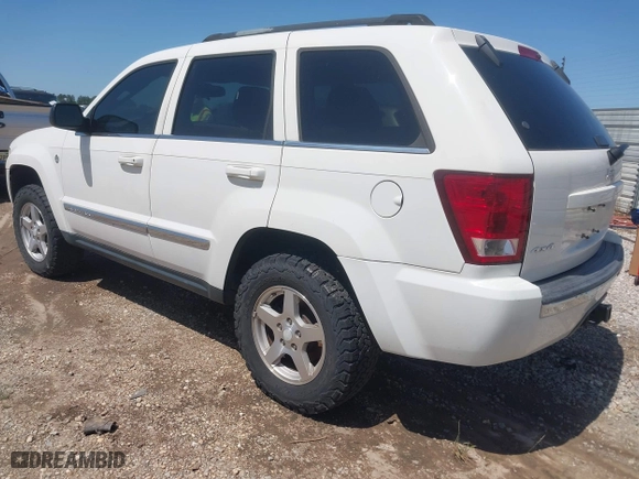 2005 Jeep Grand Cherokee Limited with VIN 1J8HR58265C551947, listed as a IAAI auction lot 41851248 with 205,230 mi miles. Bid and sale history available at carsss.com. Image 3.