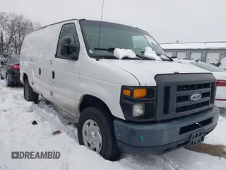 2014 Ford Econoline Cargo Super Duty Commercial with VIN 1FTSE3EL5EDA27709, listed as a IAAI auction lot 41215241 with 214,536 mi miles. Bid and sale history available at carsss.com. Image 1.