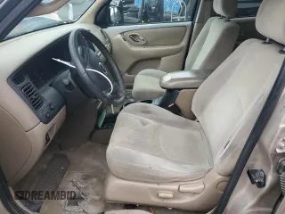 2002 Mazda Tribute LX with VIN 4F2YU09132KM24637, listed as a Copart auction lot 88919855 with 211,198 mi miles and Salvage Title. Bid and sale history available at carsss.com. Image 7.