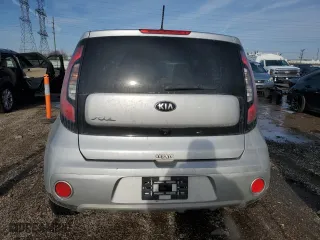 2019 Kia Soul + with VIN KNDJP3A5XK7648757, listed as a Copart auction lot 49701705 with 187,598 mi miles and Clean Title. Bid and sale history available at carsss.com. Image 6.