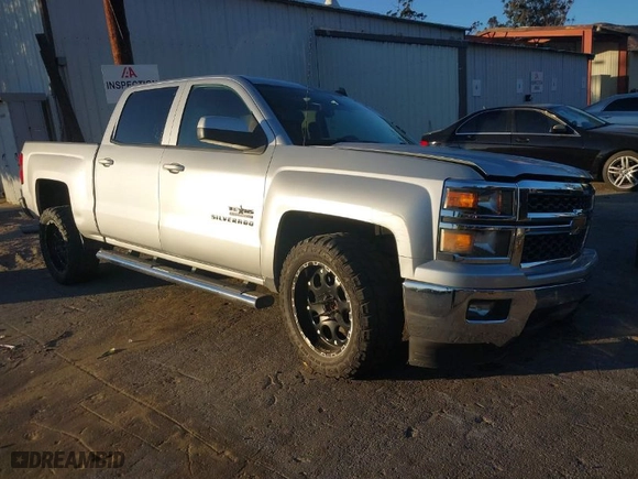 2014 Chevrolet Silverado 1500 LT with VIN 3GCPCREC1EG160887, listed as a IAAI auction lot 41399320 with 157,884 mi miles. Bid and sale history available at carsss.com. Image 1.