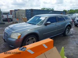 2007 Dodge Magnum z VIN 2D4FV47V17H772794, wystawiony jako IAAI lot #42230019 z przebiegiem 203 676 mil mil oraz . Historia ofert i sprzedaży dostępna na DreamBid. Obrazek 2.