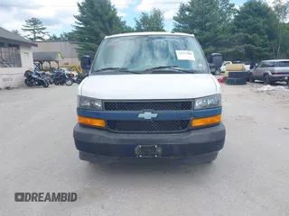 2018 Chevrolet Express Cargo with VIN 1GCWGAFPXJ1174685, listed as a IAAI auction lot 42577588 with 54,673 mi miles and . Bid and sale history available at DreamBid. Image 12.