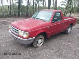 1997 Ford Ranger XLT with VIN 1FTCR10A2VUC17857, listed as a IAAI auction lot 41986717 with 184,491 mi miles. Bid and sale history available at carsss.com. Image 16.