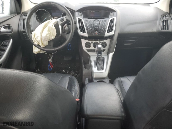 2012 Ford Focus SE with VIN 1FAHP3F20CL378319, listed as a Copart auction lot 45014665 with 160,008 mi miles and Clean Title. Bid and sale history available at carsss.com. Image 8.