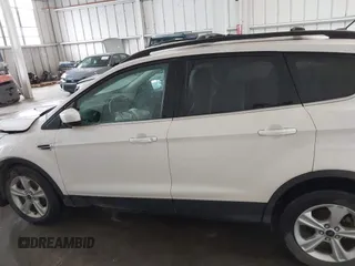 2014 Ford Escape SE with VIN 1FMCU0GX7EUB33872, listed as a IAAI auction lot 41953027 with 239,403 mi miles. Bid and sale history available at carsss.com. Image 14.