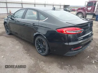 2019 Ford Fusion SE with VIN 3FA6P0HD1KR199226, listed as a IAAI auction lot 41525292 with 71,242 mi miles. Bid and sale history available at carsss.com. Image 3.