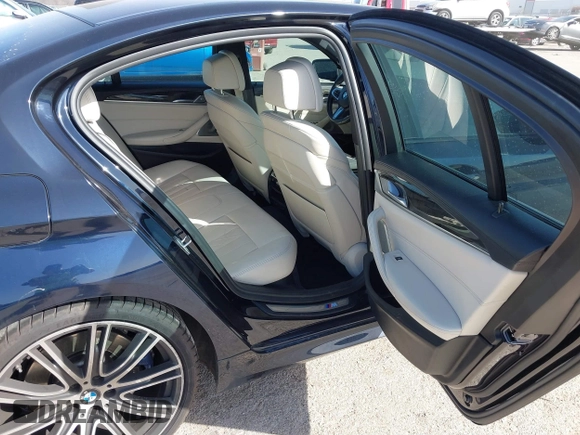 2018 BMW 5 Series M550i xDrive with VIN WBAJB9C55JB286036, listed as a IAAI auction lot 41738640 with 79,049 mi miles and . Bid and sale history available at DreamBid. Image 8.