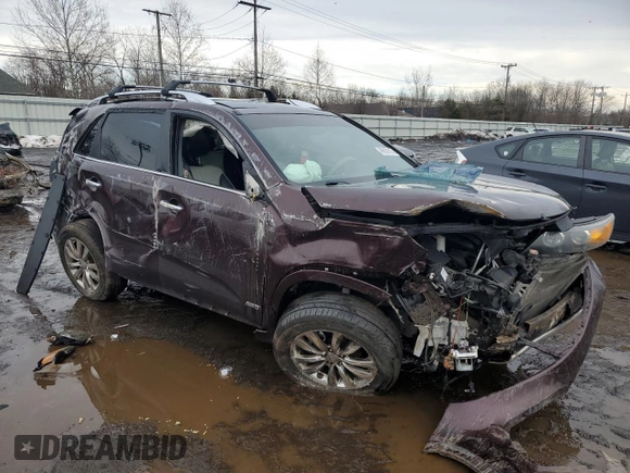 2012 Kia Sorento SX with VIN 5XYKWDA28CG240491, listed as a Copart auction lot 46829105 with 156,129 mi miles and Salvage Title. Bid and sale history available at carsss.com. Image 4.