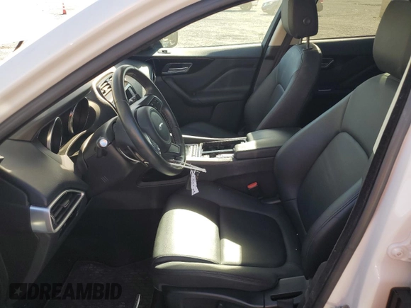 2018 Jaguar F-Pace 20d Premium with VIN SADCJ2FN9JA262723, listed as a Copart auction lot 85772864 with 41,253 mi miles and Salvage Title. Bid and sale history available at DreamBid. Image 7.