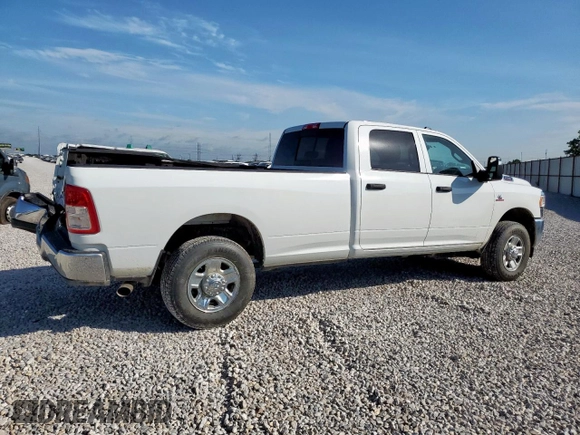 2024 Ram 2500 Tradesman with VIN 3C6UR5HL7RG282673, listed as a Copart auction lot 62127715 with 3,338 mi miles and Salvage title. Bid and sale history available at DreamBid. Image 3.
