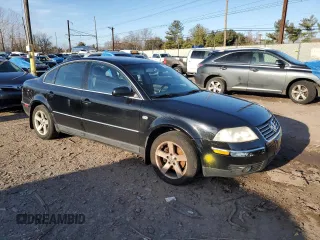 2004 Volkswagen Passat GLX with VIN WVWRH63BX4P143681, listed as a Copart auction lot 86345314 with 186,634 mi miles and Salvage title. Bid and sale history available at DreamBid. Image 4.