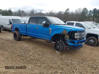 2017 Ford F-250 Lariat z VIN 1FT7W2B66HEB26064, wystawiony jako IAAI lot #41656174 z przebiegiem 69 695 mil mil oraz . Historia ofert i sprzedaży dostępna na DreamBid. Obrazek 1.
