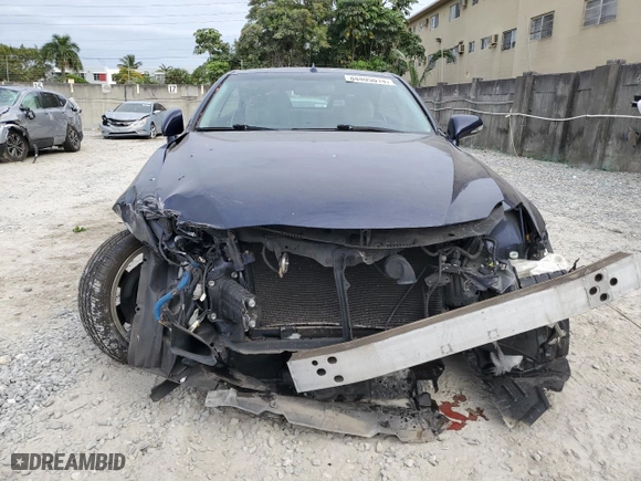 2011 Lexus IS 250C with VIN JTHFF2C28B2518574, listed as a Copart auction lot 84405014 with 92,746 mi miles and Salvage Title. Bid and sale history available at carsss.com. Image 5.