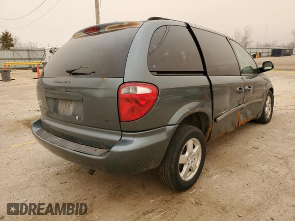 2006 Dodge Caravan SXT with VIN 1D4GP45R56B633618, listed as a Copart auction lot 49915345 with 223,481 mi miles and Salvage Title. Bid and sale history available at DreamBid. Image 3.