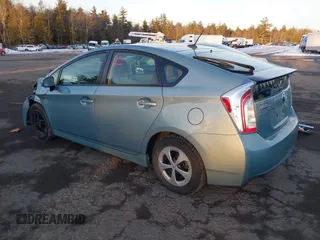 2015 Toyota Prius Four with VIN JTDKN3DU6F1881203, listed as a IAAI auction lot 41424011 with 142,693 mi miles. Bid and sale history available at carsss.com. Image 3.