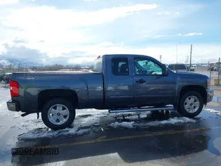 2013 Chevrolet Silverado 1500 LT with VIN 1GCRKSE75DZ364886, listed as a IAAI auction lot 41702368 with 69,351 mi miles and . Bid and sale history available at DreamBid. Image 13.