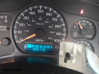2002 Chevrolet Tahoe LS with VIN 1GNEC13V52J284059, listed as a IAAI auction lot 41899231 with 390,173 mi miles. Bid and sale history available at carsss.com. Image 7.