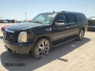 2009 Cadillac Escalade z VIN 1GYFC56219R115457, wystawiony jako Copart lot #52402425 z przebiegiem 95 926 mil mil oraz Szkoda całkowita • Salvage title. Historia ofert i sprzedaży dostępna na DreamBid. Obrazek 1.