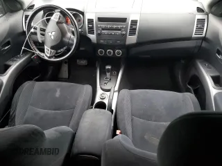 2007 Mitsubishi Outlander XLS z VIN JA4MT41X97U009529, wystawiony jako Copart lot #56943255 z przebiegiem 112 060 mil mil oraz Szkoda całkowita • Salvage title. Historia ofert i sprzedaży dostępna na DreamBid. Obrazek 8.