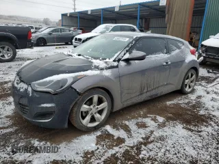 2014 Hyundai Veloster z VIN KMHTC6AD9EU211587, wystawiony jako Copart lot #45602915 z przebiegiem 177 035 mil mil oraz Czysty tytuł • Clean title. Historia ofert i sprzedaży dostępna na DreamBid. Obrazek 1.