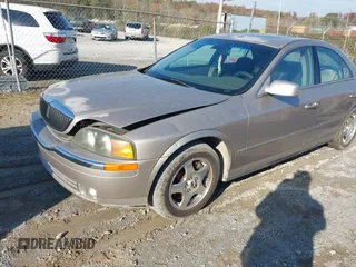 2001 Lincoln LS with VIN 1LNHM87A11Y683443, listed as a IAAI auction lot 40874730 with 1 mi miles. Bid and sale history available at carsss.com. Image 2.