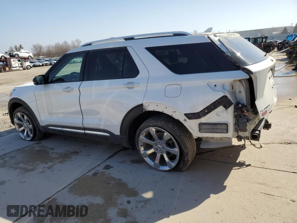 2020 Ford Explorer Platinum with VIN 1FM5K8HC9LGB96797, listed as a Copart auction lot 48329535 with 101,395 mi miles and Salvage Title. Bid and sale history available at carsss.com. Image 2.