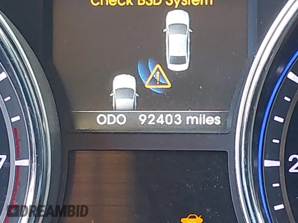 2014 Hyundai Sonata SE with VIN 5NPEC4AC7EH928010, listed as a IAAI auction lot 41618074 with 92,403 mi miles and . Bid and sale history available at DreamBid. Image 15.