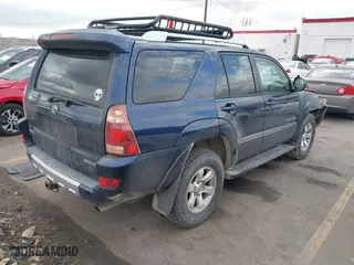 2005 Toyota 4Runner SR5 with VIN JTEBU14R958045762, listed as a IAAI auction lot 41703309 with 203,120 mi miles. Bid and sale history available at carsss.com. Image 4.