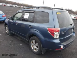 2011 Subaru Forester 2.5X with VIN JF2SHABC5BH724688, listed as a IAAI auction lot 41850557 with 125,582 mi miles. Bid and sale history available at carsss.com. Image 3.