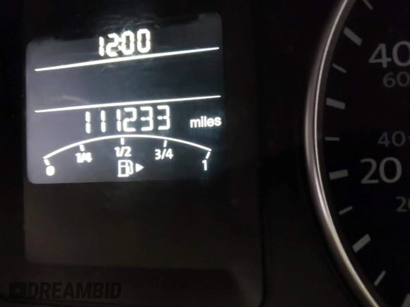 2012 Volkswagen Jetta Sedan TDI w/Premium & Nav with VIN 3VWLL7AJ6CM472769, listed as a IAAI auction lot 41026223 with 111,233 mi miles. Bid and sale history available at carsss.com. Image 16.