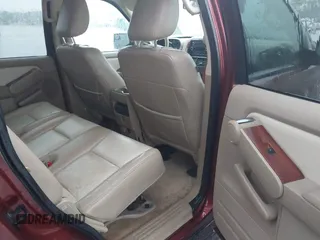 2010 Ford Explorer Eddie Bauer z VIN 1FMEU6EE4AUA87103, wystawiony jako IAAI lot #42218145 z przebiegiem 226 076 mil mil oraz . Historia ofert i sprzedaży dostępna na DreamBid. Obrazek 8.