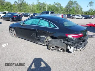 2018 Mercedes-Benz E-Class E 400 with VIN WDD1J6GB6JF020527, listed as a IAAI auction lot 37938951 with 62,697 mi miles. Bid and sale history available at carsss.com. Image 3.