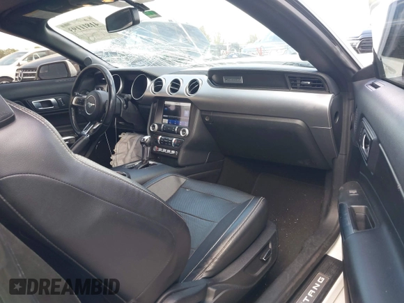 2019 Ford Mustang EcoBoost with VIN 1FATP8UH8K5138811, listed as a IAAI auction lot 41811193 with 90,212 mi miles and . Bid and sale history available at DreamBid. Image 5.