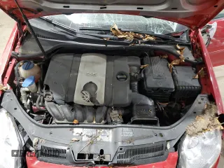 2008 Volkswagen Rabbit with VIN WVWCB71K68W276319, listed as a Copart auction lot 81295164 with 177,935 mi miles and Salvage title. Bid and sale history available at DreamBid. Image 12.