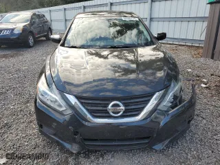2018 Nissan Altima 2.5 SR with VIN 1N4AL3AP0JC295275, listed as a Copart auction lot 84693174 with 67,100 mi miles and Salvage Title. Bid and sale history available at carsss.com. Image 5.