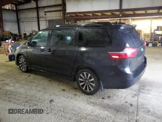 2020 Toyota Sienna LE with VIN 5TDJZ3DC4LS251654, listed as a Copart auction lot 82465304 with 140,250 mi miles and Salvage title. Bid and sale history available at DreamBid. Image 2.