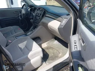 2003 Toyota Highlander z VIN JTEGD21A430065634, wystawiony jako IAAI lot #42071404 z przebiegiem 203 428 mil mil oraz . Historia ofert i sprzedaży dostępna na DreamBid. Obrazek 5.