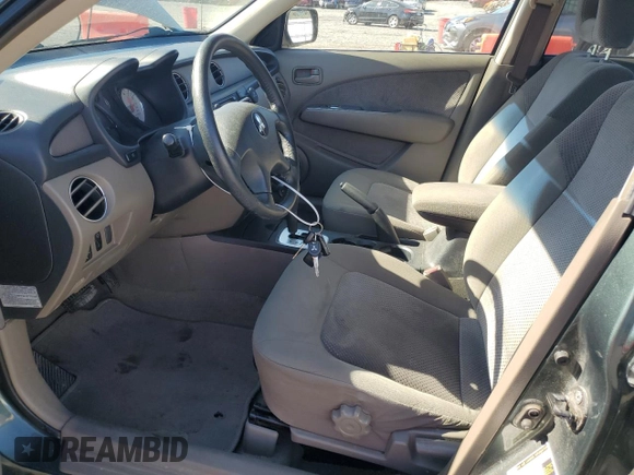 2004 Mitsubishi Outlander z VIN JA4LZ41FX4U057120, wystawiony jako Copart lot #76842914 z przebiegiem 109 281 mil mil oraz Szkoda całkowita • Salvage title. Historia ofert i sprzedaży dostępna na DreamBid. Obrazek 7.