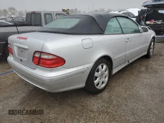 2000 Mercedes-Benz CLK 320/430 with VIN WDBLK65G9YT052770, listed as a Copart auction lot 79308624 with 63,567 mi miles and Salvage Title. Bid and sale history available at DreamBid. Image 3.