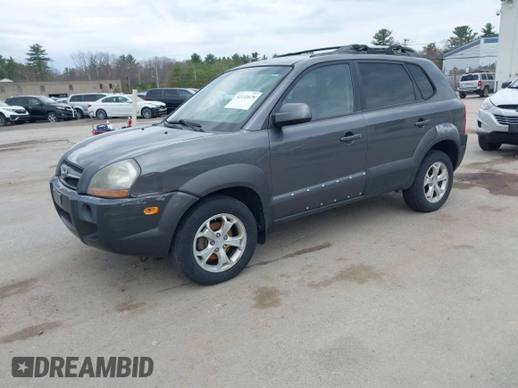 2009 Hyundai Tucson Limited with VIN KM8JN12D39U001608, listed as a IAAI auction lot 42132678 with 182,337 mi miles. Bid and sale history available at carsss.com. Image 2.